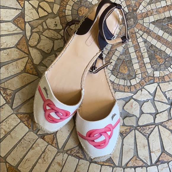 Lend a hand wearing these Longchamp Espadrilles ❤️ - Picture 10 of 11